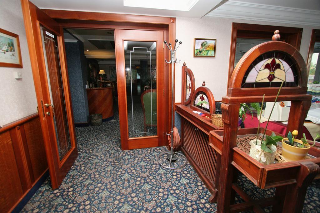 Waterfront Hotel Szentendre Exterior foto